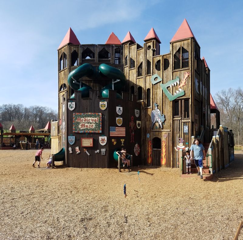 A Castle Big Enough for Real Adventure A Castle Big Enough for Real Adventure