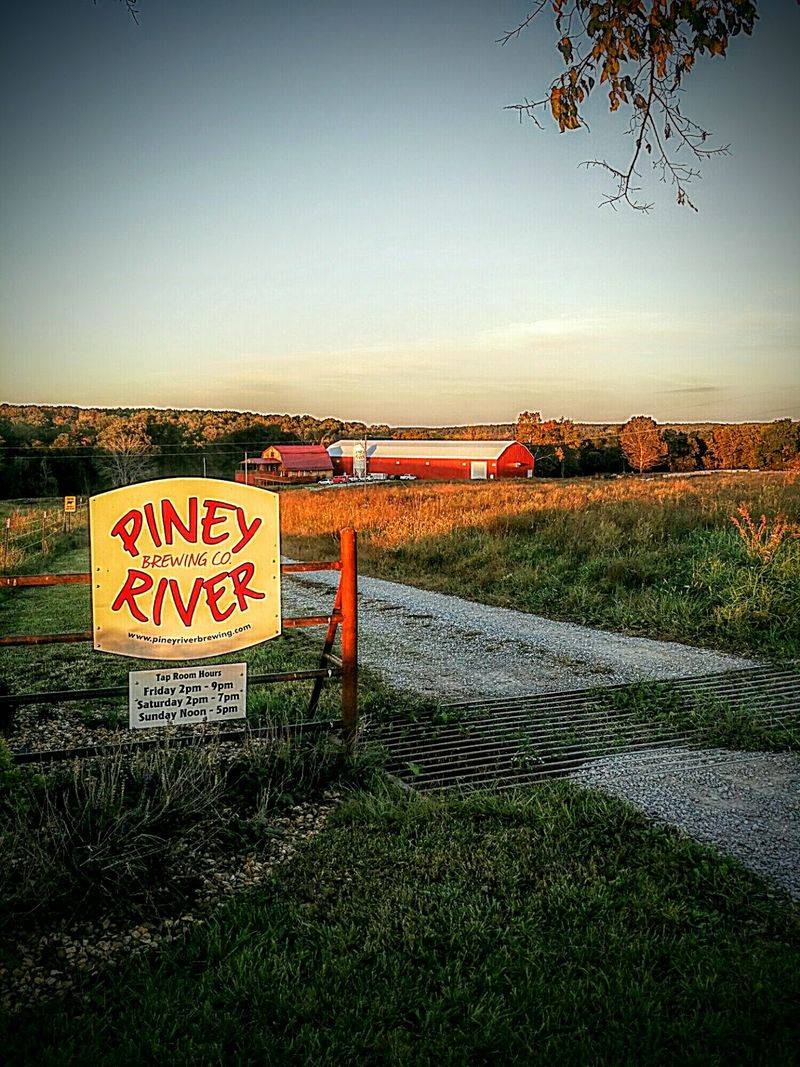 A Country Drive That Sets the Mood A Country Drive That Sets the Mood
