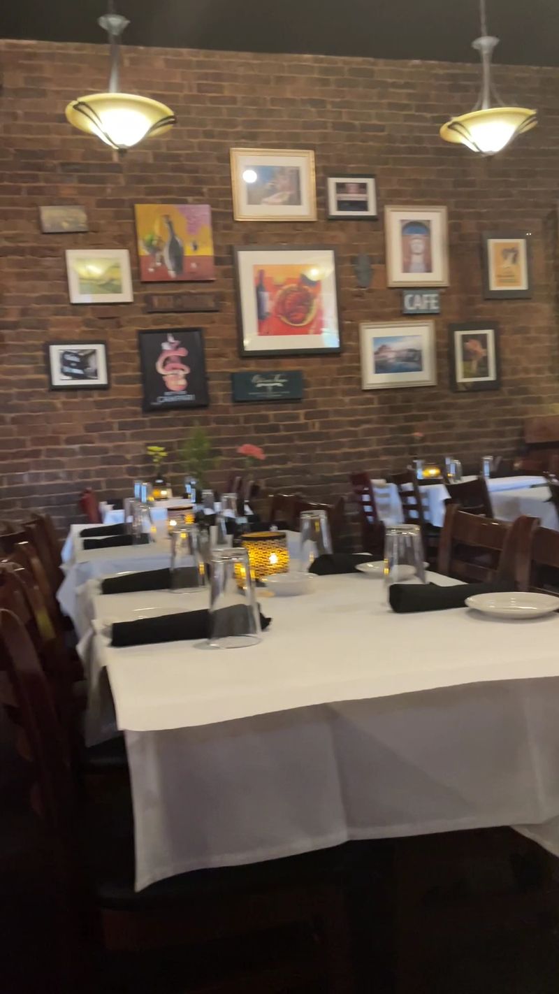 A Cozy Italian Restaurant With a Loyal Local Following