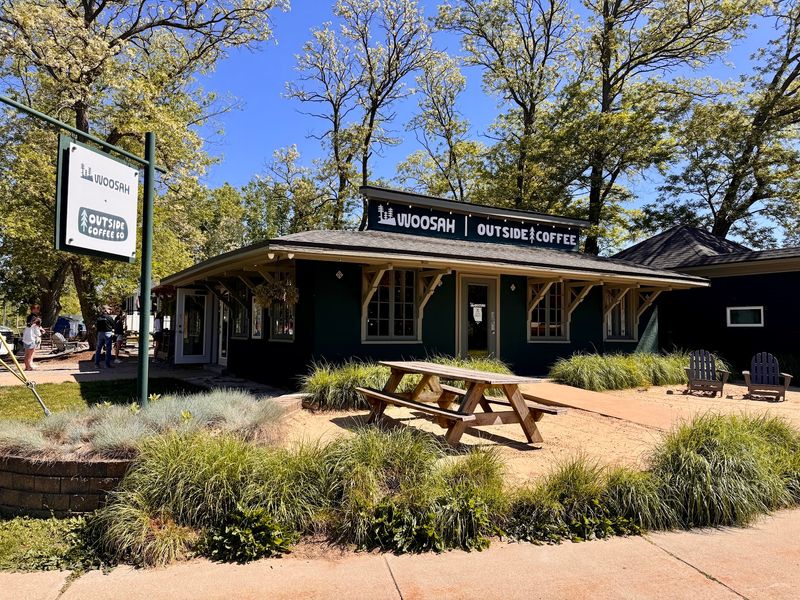 A Douglas, Michigan Coffee Stop Built for Trees, Hammocks, and Fresh Air A Douglas, Michigan Coffee Stop Built for Trees, Hammocks, and Fresh Air