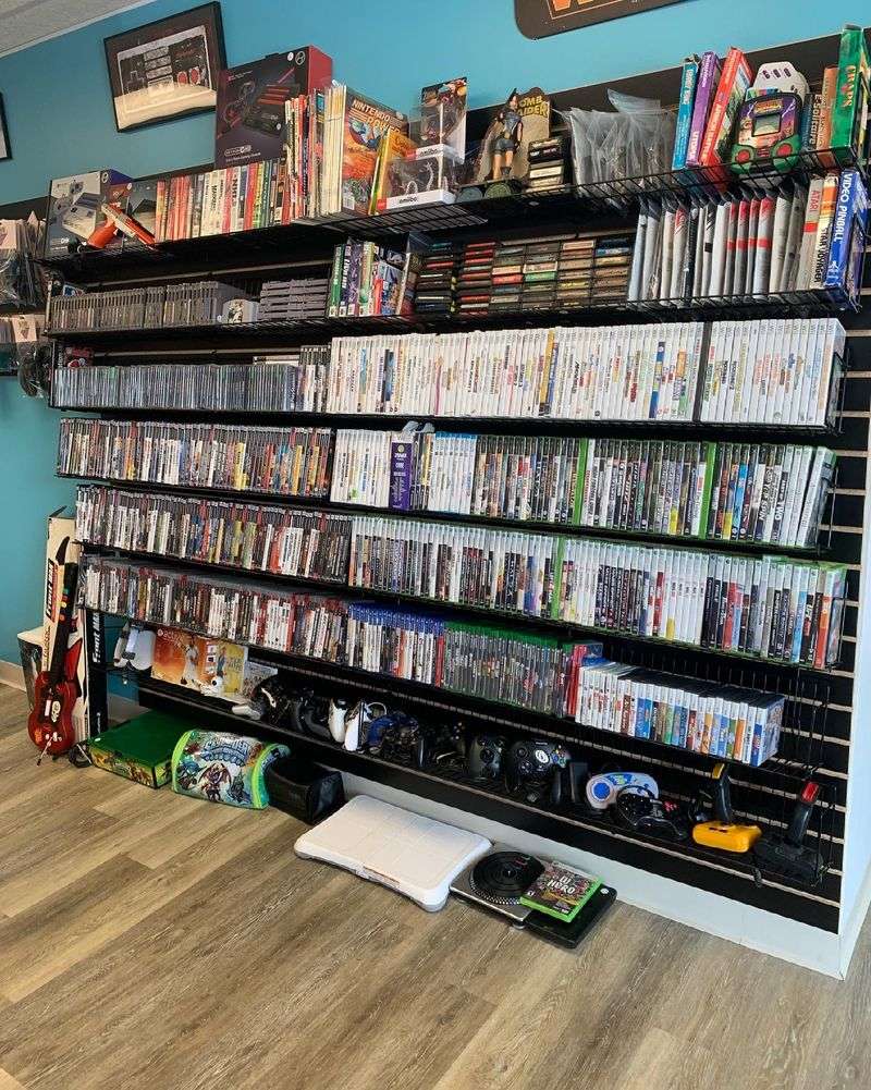 A Knowledgeable Owner Who Knows the Hobby A Knowledgeable Owner Who Knows the Hobby