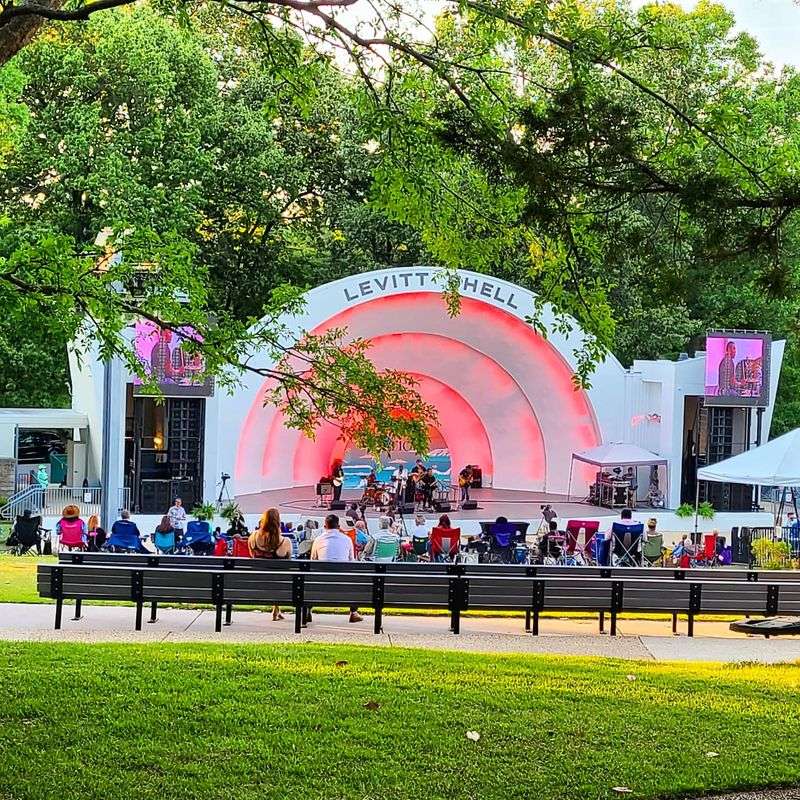 A Memphis Stage With Nearly a Century of Stories