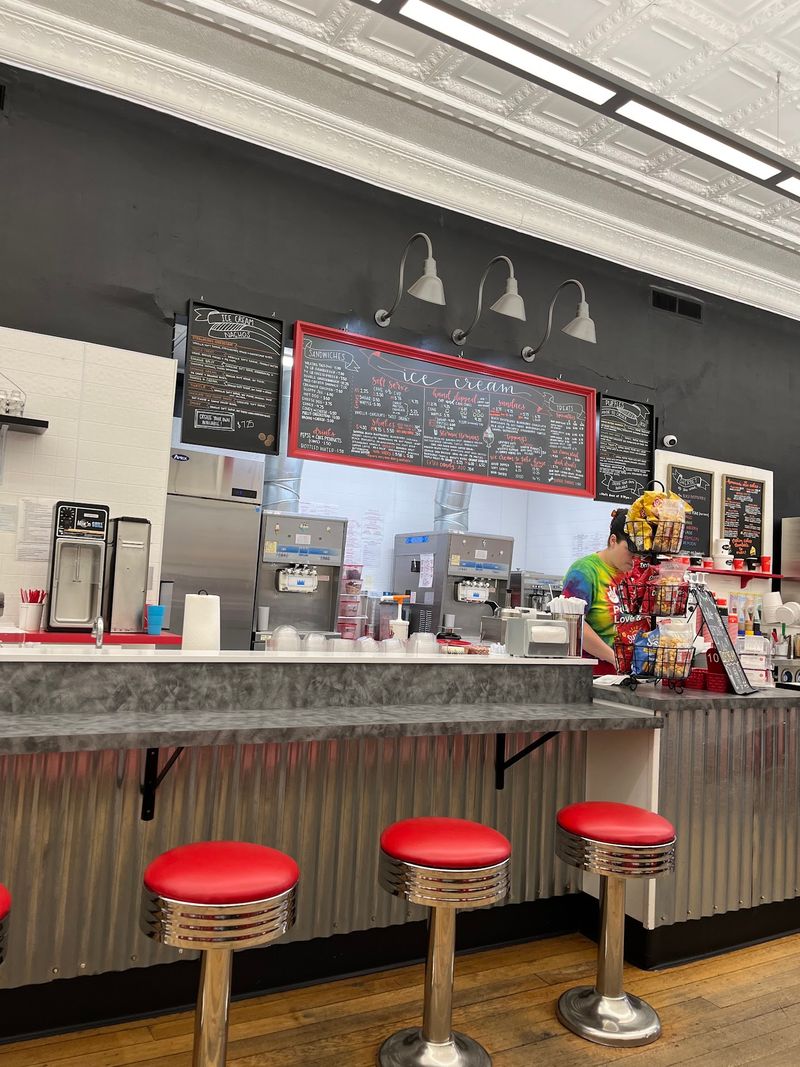 A Menu That Keeps Regulars Curious