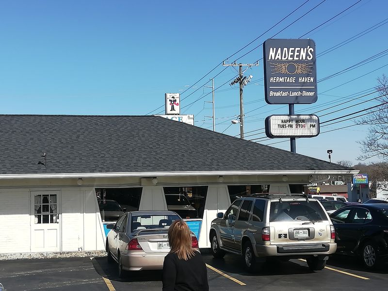 A Neighborhood Restaurant That Feels Like a Local Secret A Neighborhood Restaurant That Feels Like a Local Secret