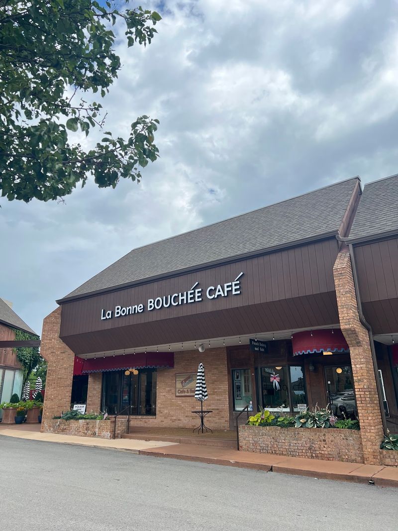 A Paris-Style Bakery Hidden In A Creve Coeur Shopping Center A Paris-Style Bakery Hidden In A Creve Coeur Shopping Center