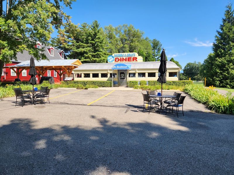 A Quiet Country Entrance With a Huge Surprise