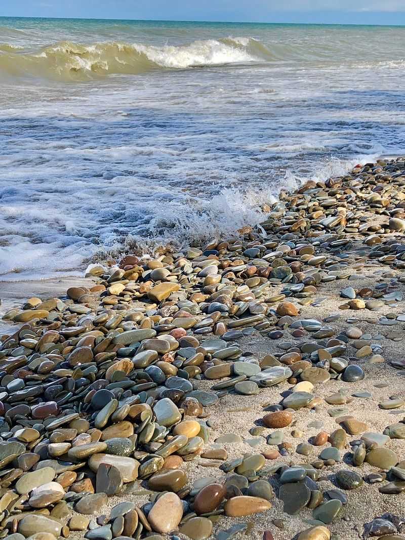 A Rocky Shoreline That Helps Beach Glass Stand Out