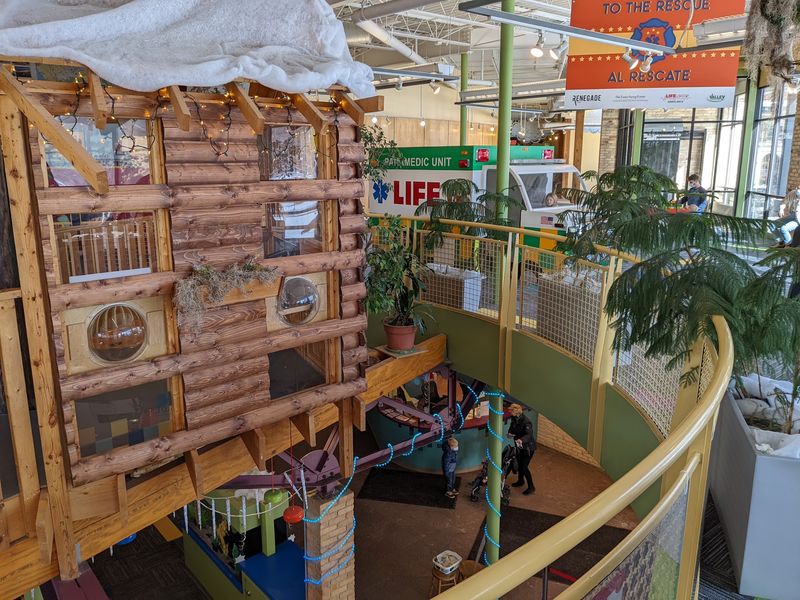 A Roll-In Treehouse That Changes the Room