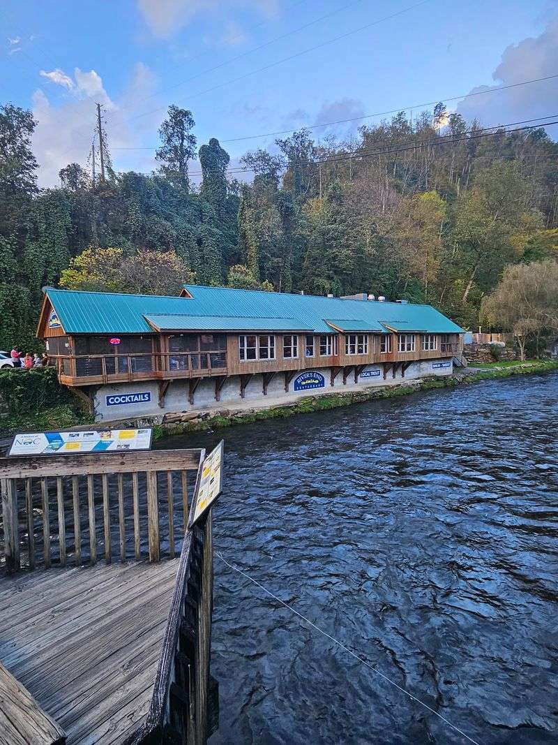 A Rustic Stop Worth Planning Around A Rustic Stop Worth Planning Around