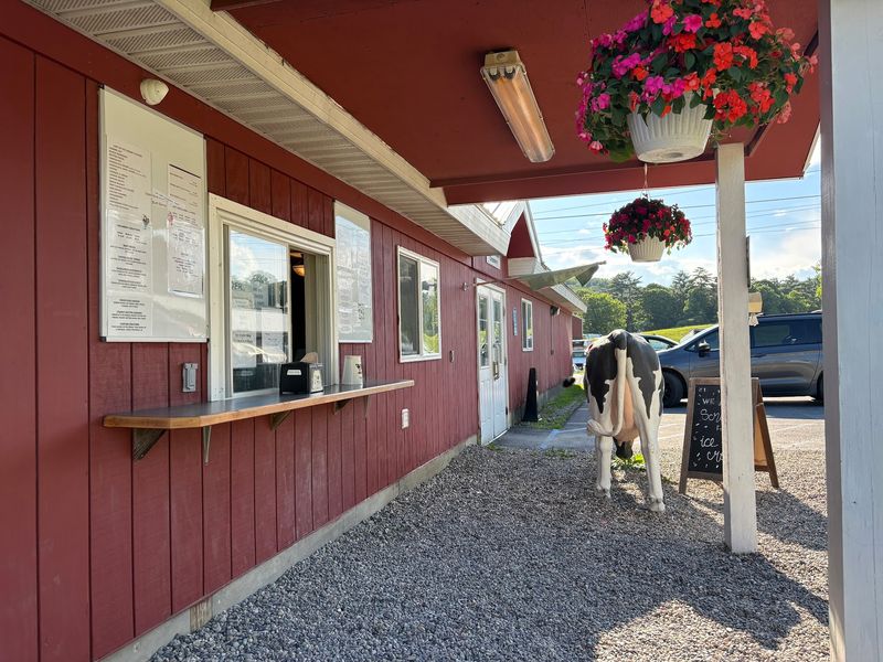 A Simple Stop That Works For Families, Couples, And Road Trippers