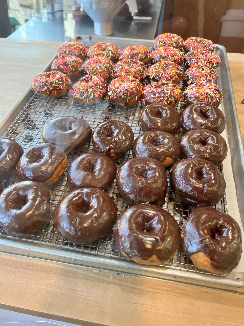 A Small Local Bakery With Big Donut-Lover Energy