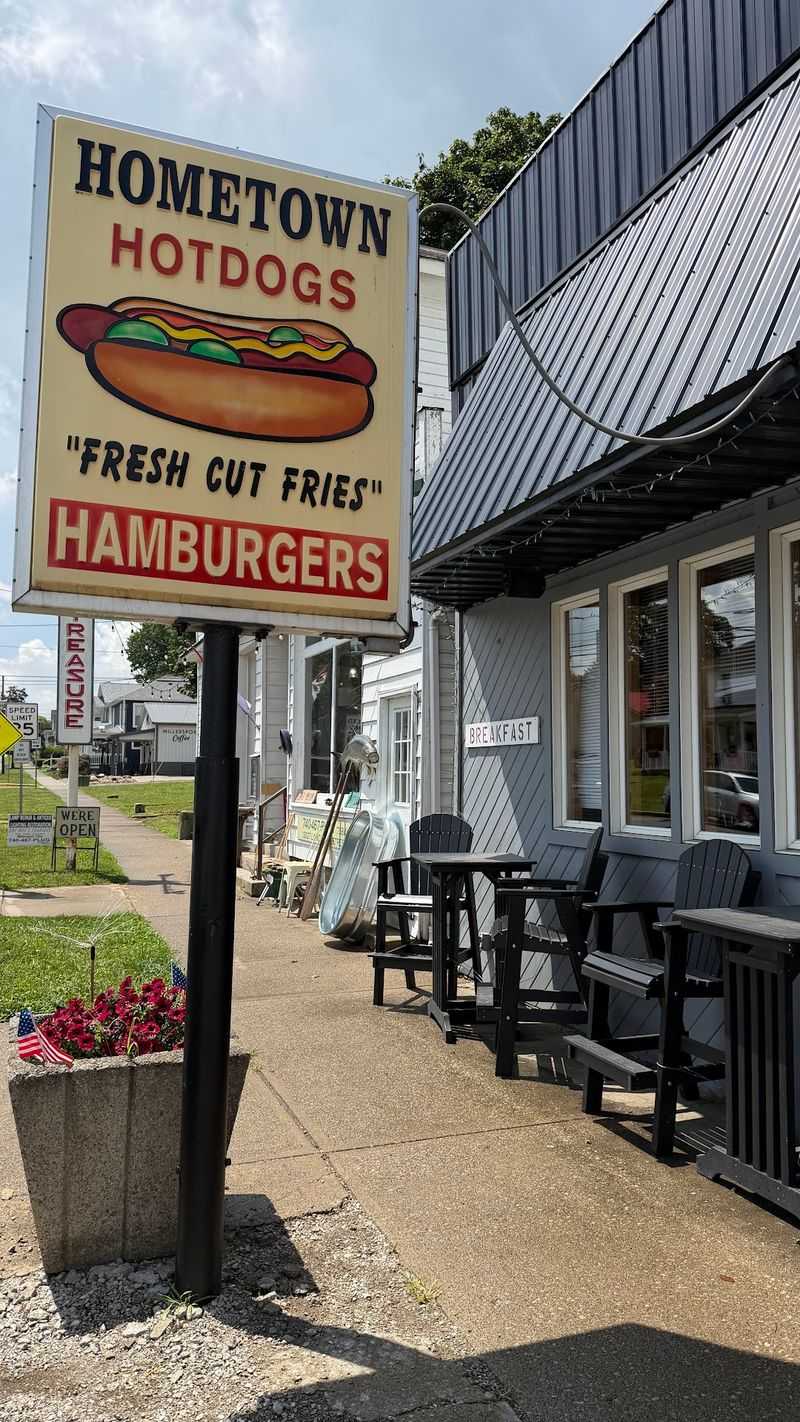 A Small-Town Spot That Feels Instantly Comfortable