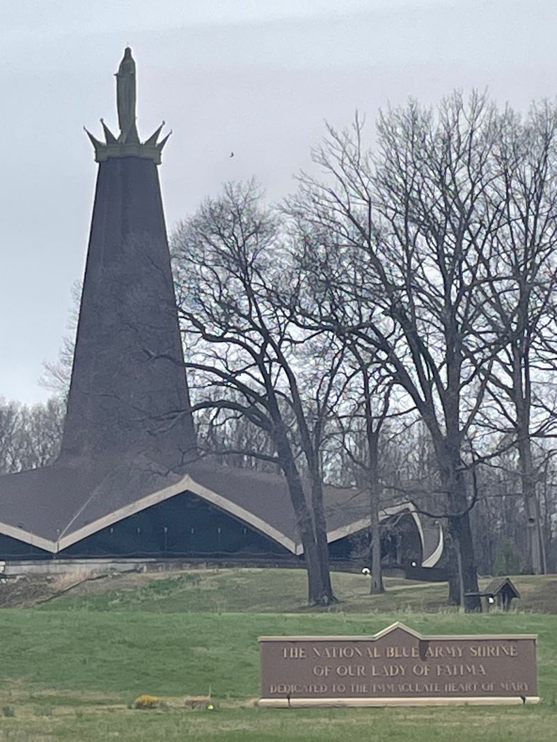 A Soaring Shrine and Bronze Statue Create a Striking First Impression