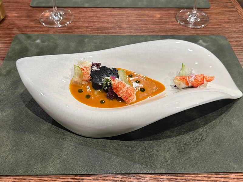 A Tasting Menu Built Around the Seasons