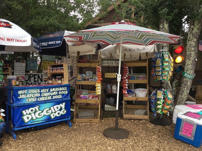 A Tiny Hot Dog Stand in the Heart of the Pine Barrens A Tiny Hot Dog Stand in the Heart of the Pine Barrens
