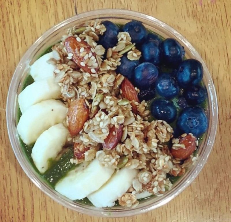 Acai Bowls With A Consistency Problem Acai Bowls With A Consistency Problem