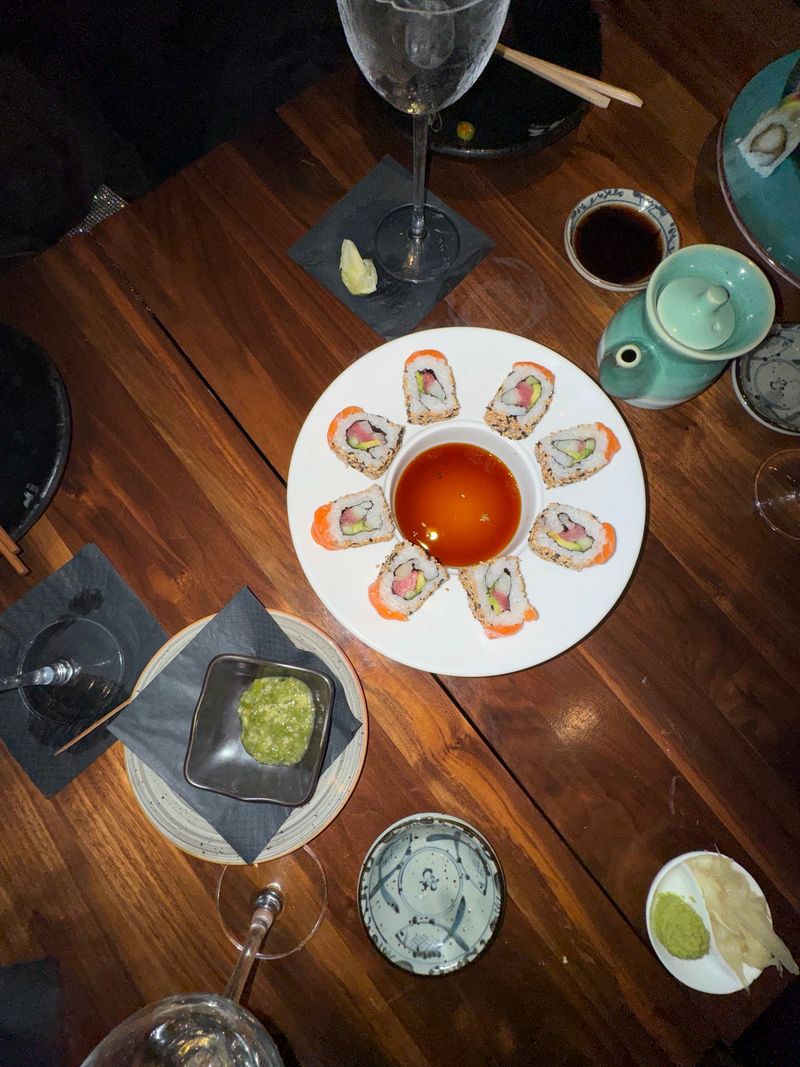 Akai Lounge