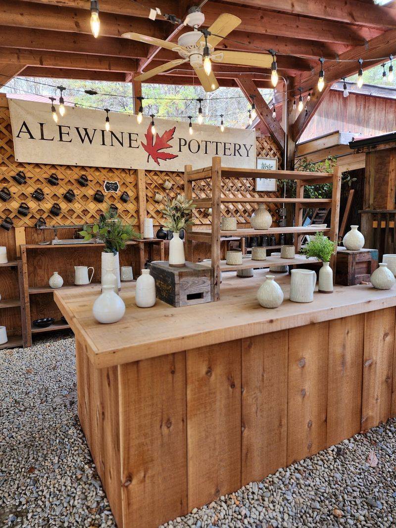 Alewine Pottery - Gatlinburg Alewine Pottery - Gatlinburg