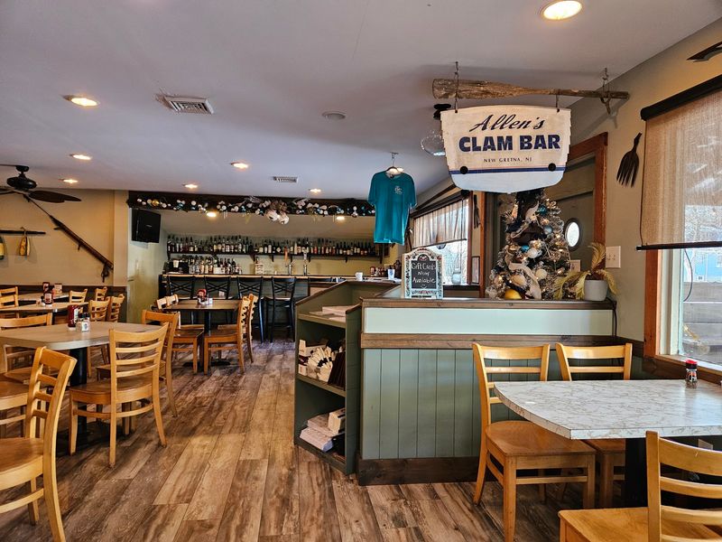 Allen’s Clam Bar Allen’s Clam Bar