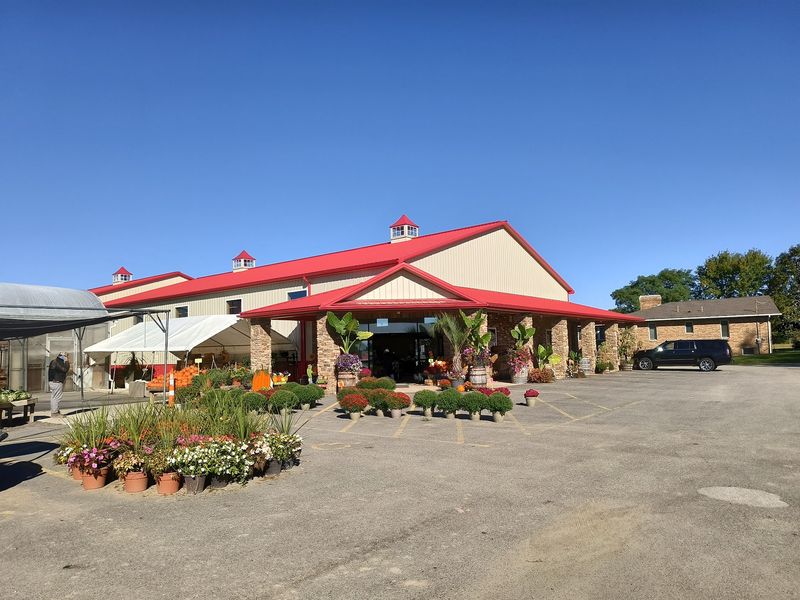 Angiuli’s Farm Market, Canfield