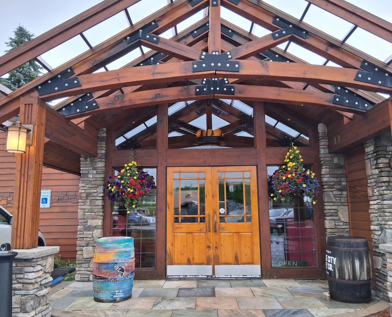 Apache Trout Grill - Traverse City
