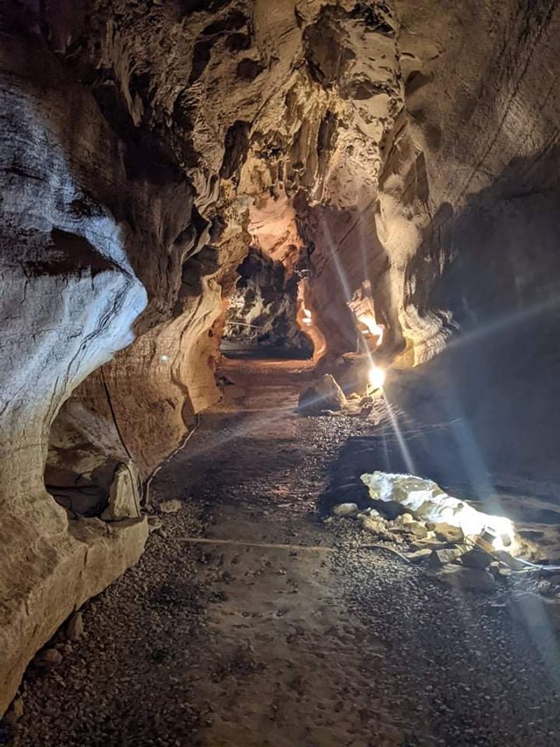 Appalachian Caverns, Blountville Appalachian Caverns, Blountville