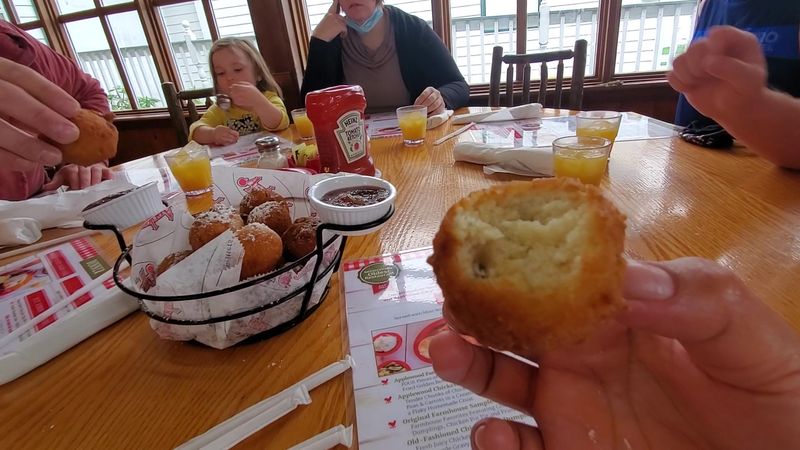 Apple Butter That Deserves Its Own Fan Club Apple Butter That Deserves Its Own Fan Club