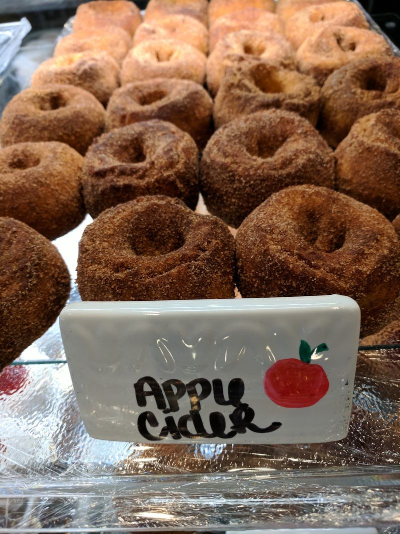 Apple Cider Donuts Turn Every Fall Visit Into a Delicious Tradition Apple Cider Donuts Turn Every Fall Visit Into a Delicious Tradition