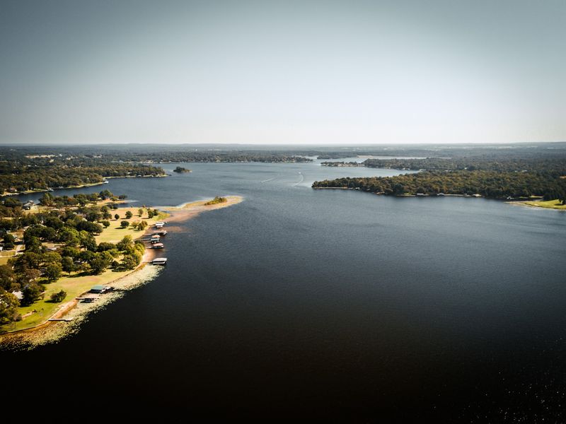 Athens (Lake Athens) Athens (Lake Athens)