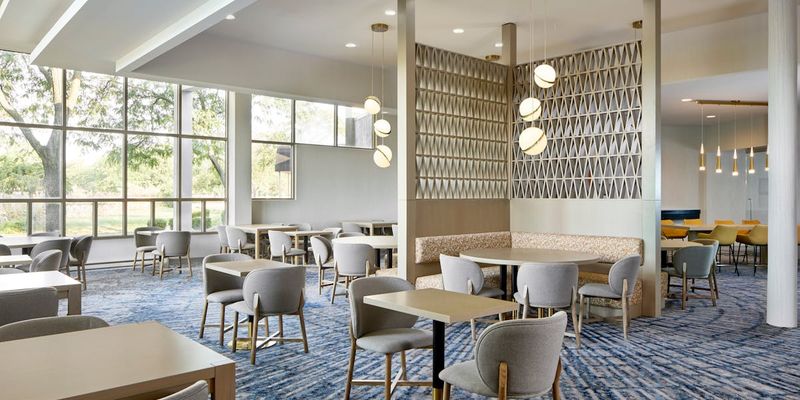 Axis Restaurant And Bar, Toledo