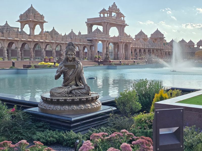 BAPS Swaminarayan Akshardham - Robbinsville BAPS Swaminarayan Akshardham - Robbinsville