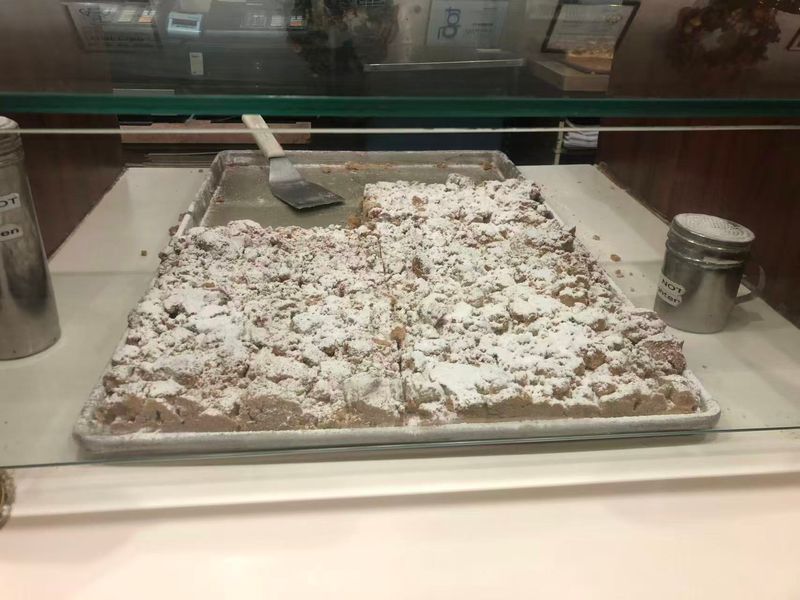 B&W Bakery