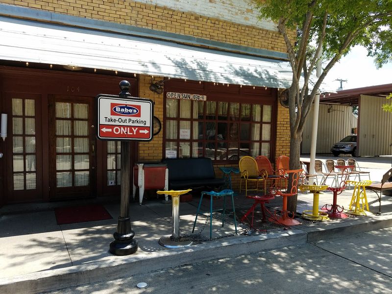 Babe's Chicken Dinner House (Roanoke)