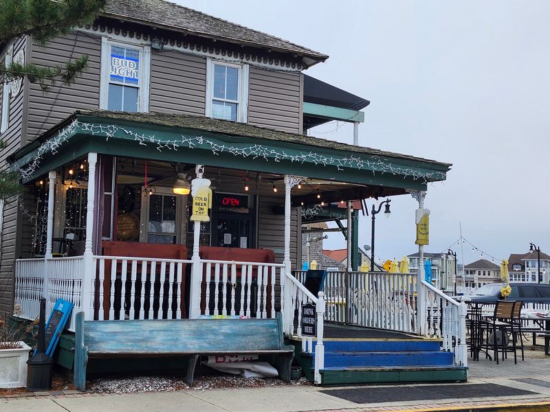 Back Bay Ale House - Atlantic City