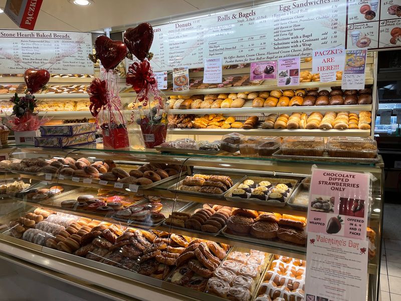 Bakery Cases That Make Choosing Hard Bakery Cases That Make Choosing Hard
