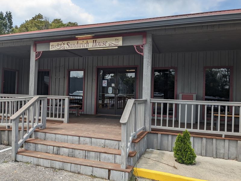Becky's Sandwich House (Greeneville)