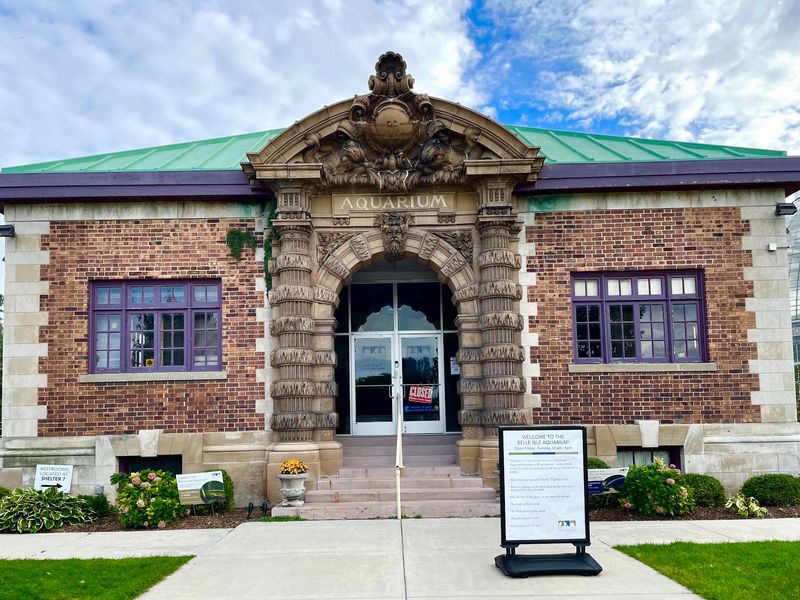 Belle Isle Aquarium (Detroit)