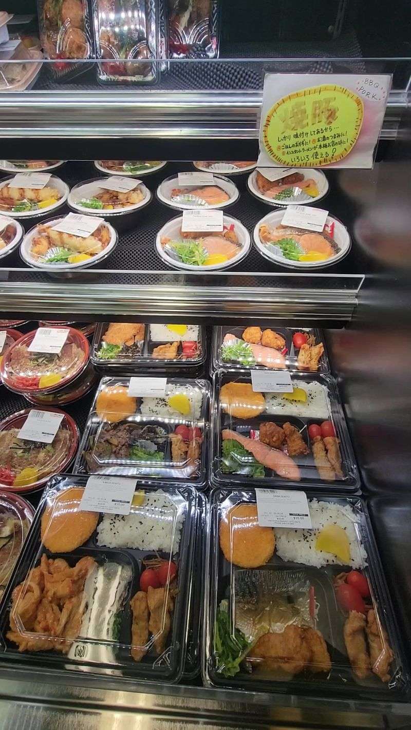Bento Boxes That Solve Lunch and Dinner Bento Boxes That Solve Lunch and Dinner