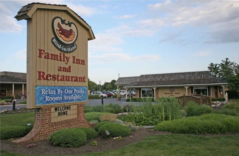 Bird-in-Hand Family Restaurant & Smorgasbord (Bird-in-Hand) Bird-in-Hand Family Restaurant & Smorgasbord (Bird-in-Hand)