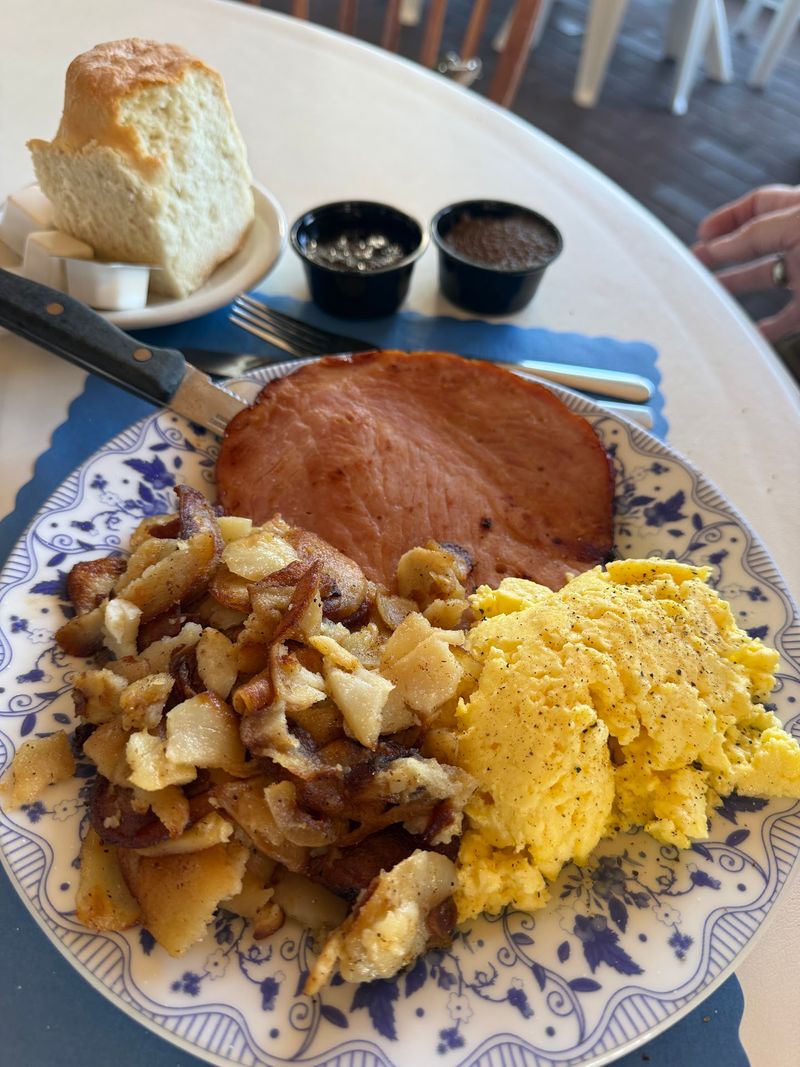 Biscuits, Eggs, and Morning Favorites Still Win Hearts