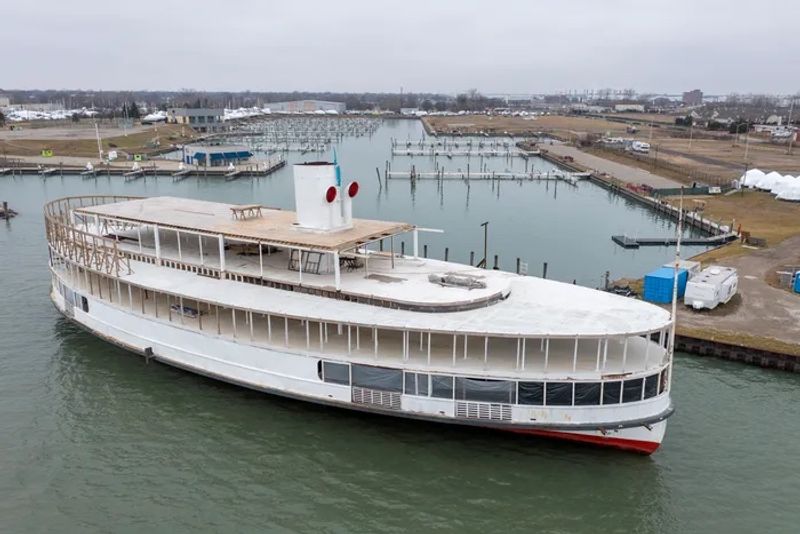 Boblo Boat S.S. Ste. Claire (Detroit)