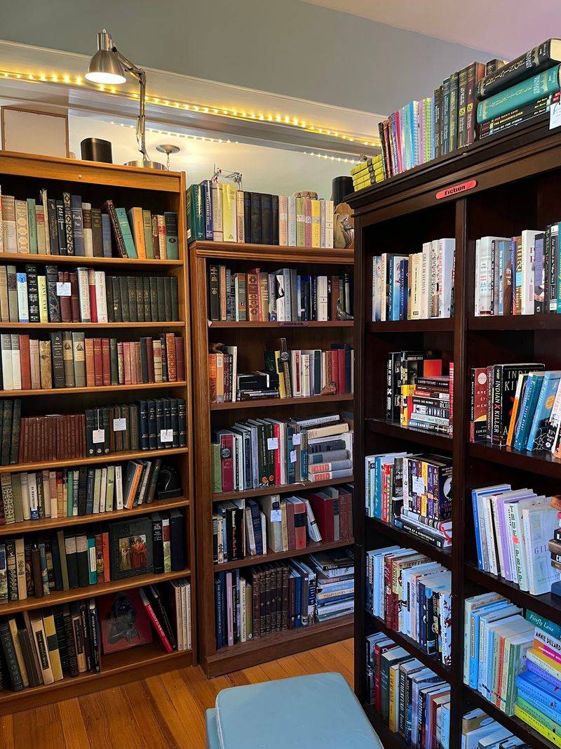 Brave Books (El Paso) Brave Books (El Paso)