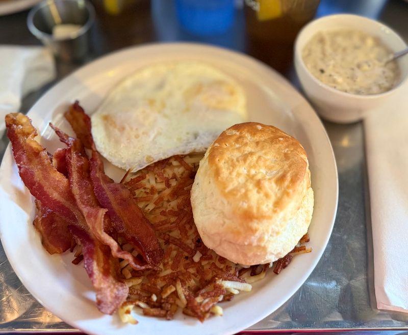 Breakfast Is the Main Reason Regulars Keep Coming Back Breakfast Is the Main Reason Regulars Keep Coming Back