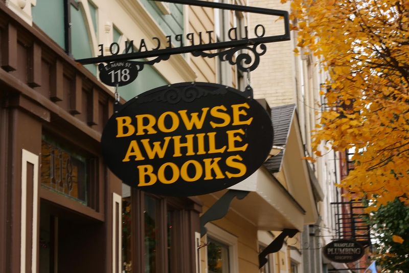 Browse Awhile Books, Tipp City