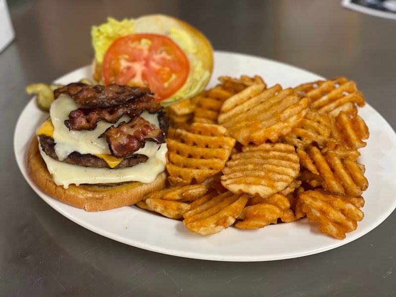 Burgers With Crispy-Edged Charm