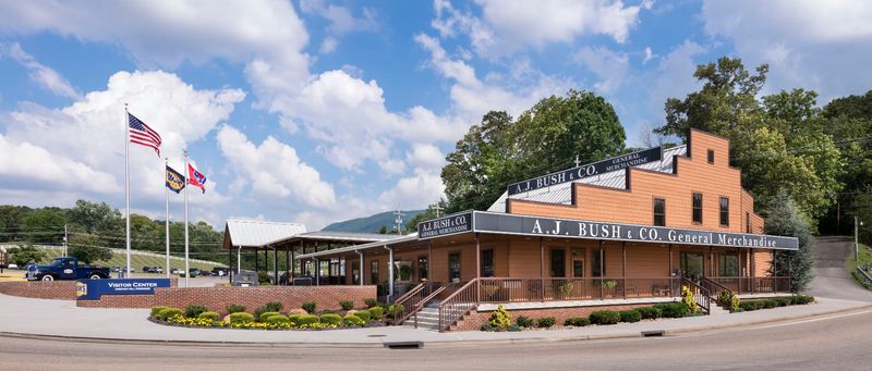 Bush's Visitor Center - Chestnut Hill Bush's Visitor Center - Chestnut Hill