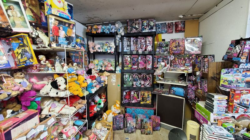Bussey's Flea Market (Schertz) Bussey's Flea Market (Schertz)