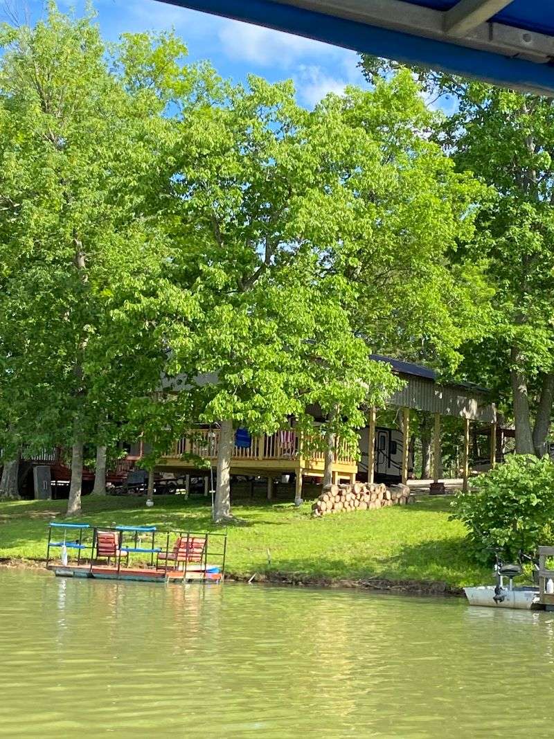 Cabins And Campsites With A Lake View Cabins And Campsites With A Lake View