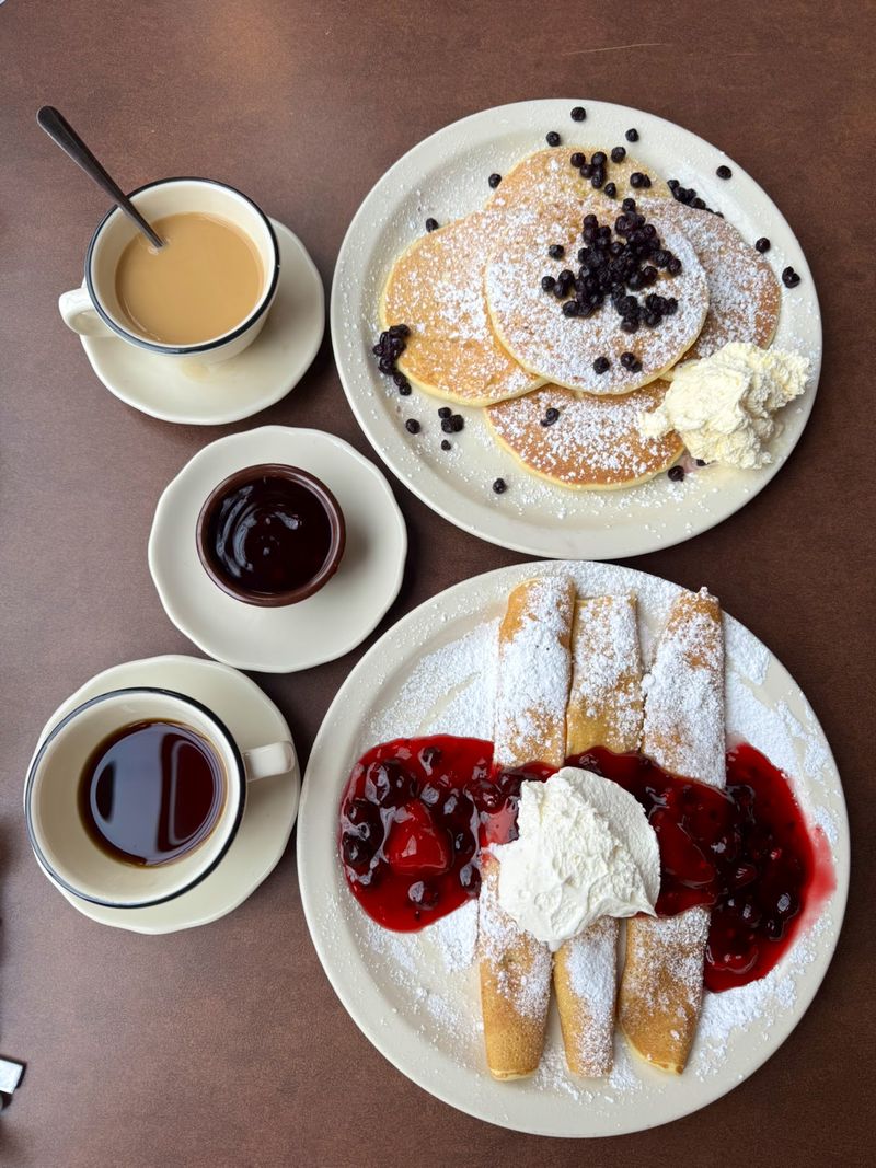 Candy Shops, Fudge Counters, and Sweet Treats Make Dessert a Destination Candy Shops, Fudge Counters, and Sweet Treats Make Dessert a Destination