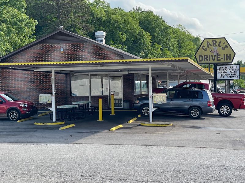 Carl's Drive-In, Loudon